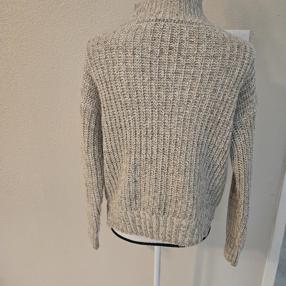 Sweater Grey with silver threads - Picture 3 of 5